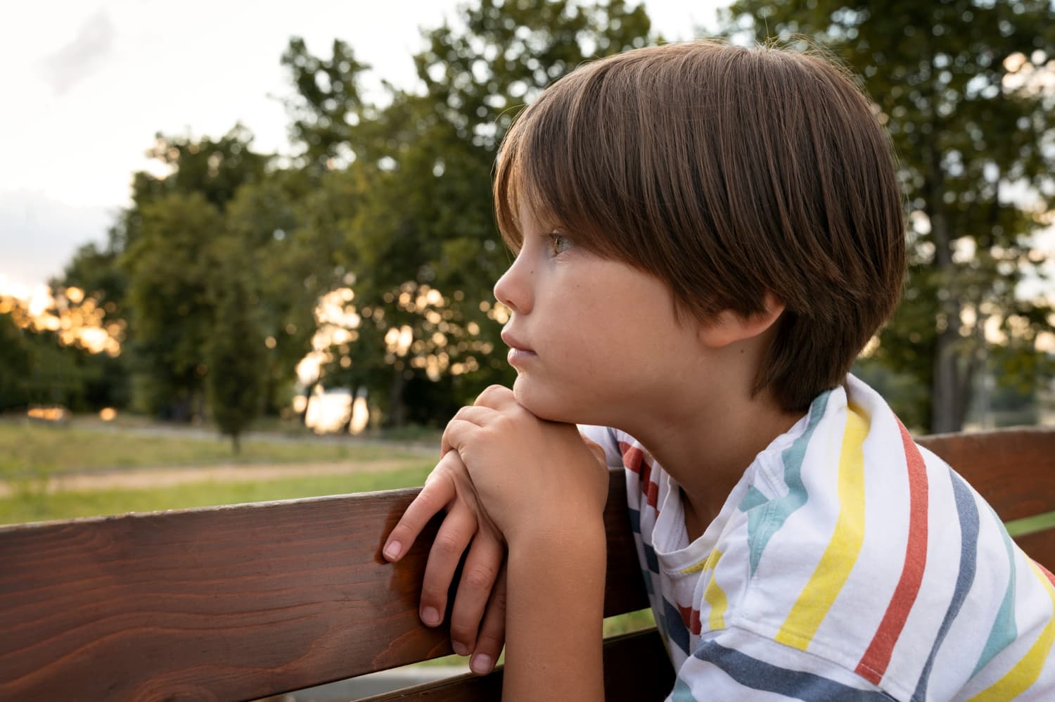 cómo ayudar a un niño tímido
